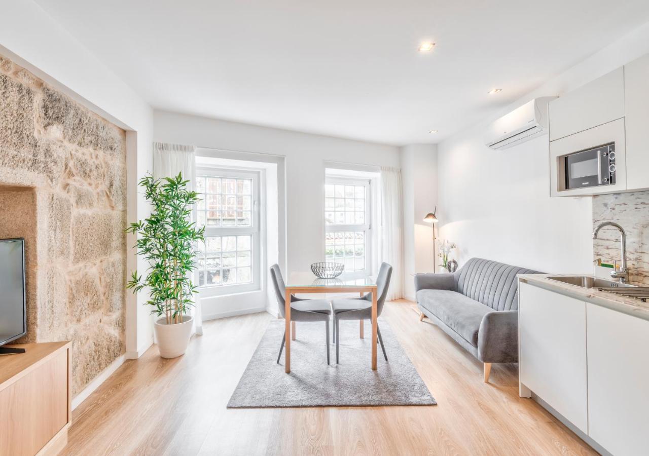 Deluxe Apartment,1070336098:JPEG