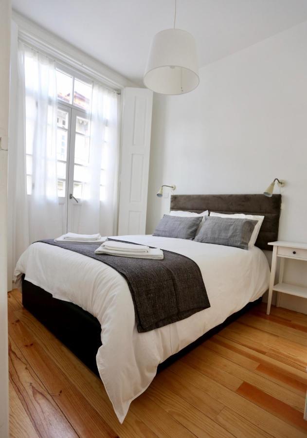 One-Bedroom Apartment III,851164727:JPEG