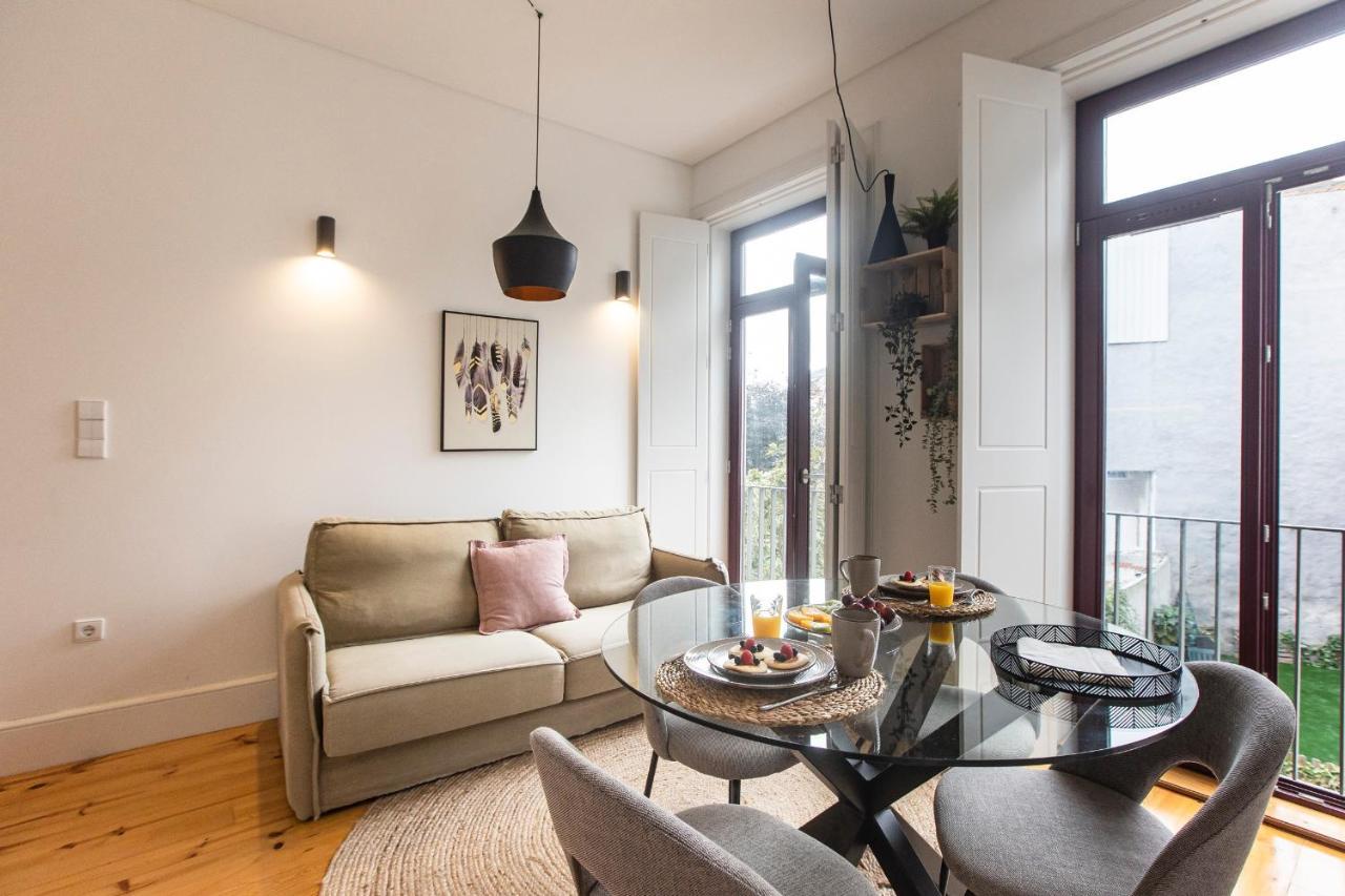 Apartamento com 1 Quarto