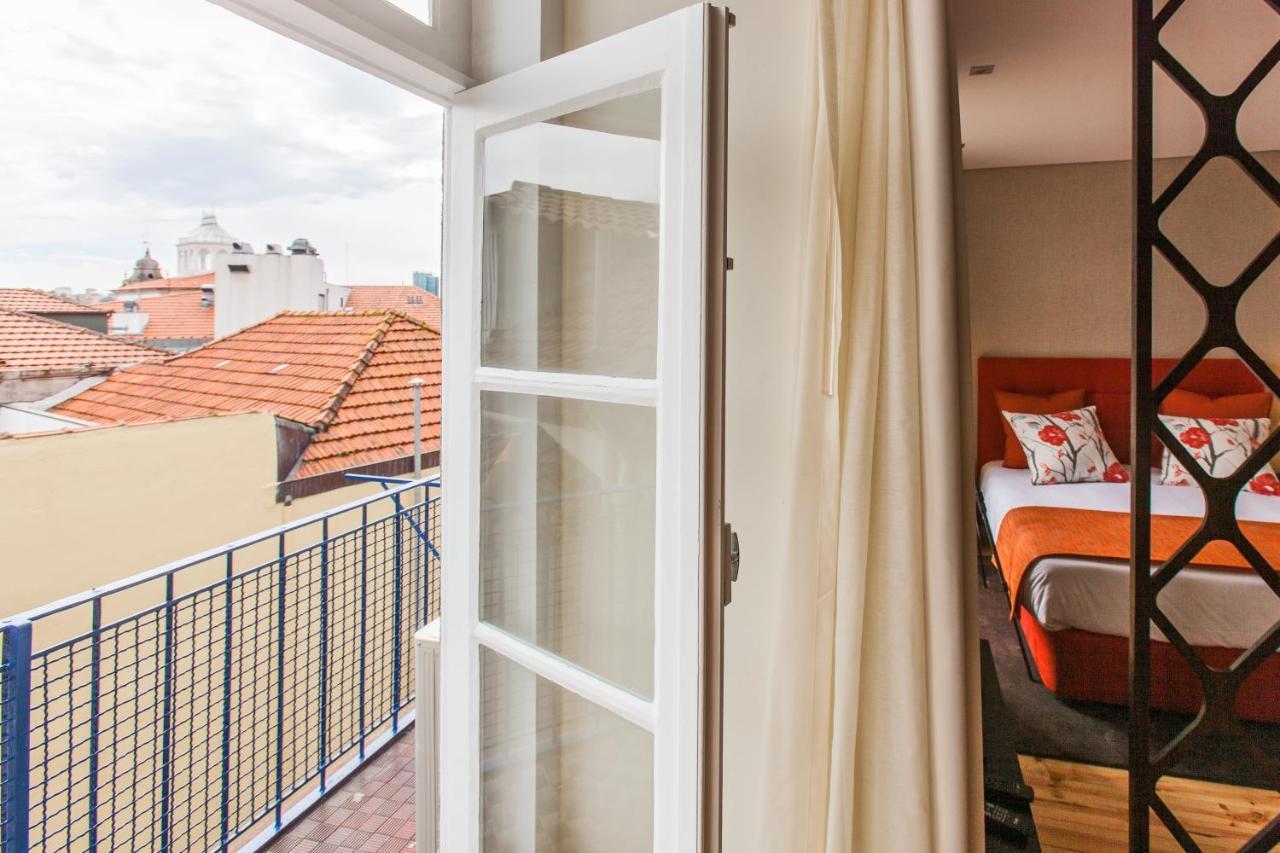Cozy Studio with Balcony