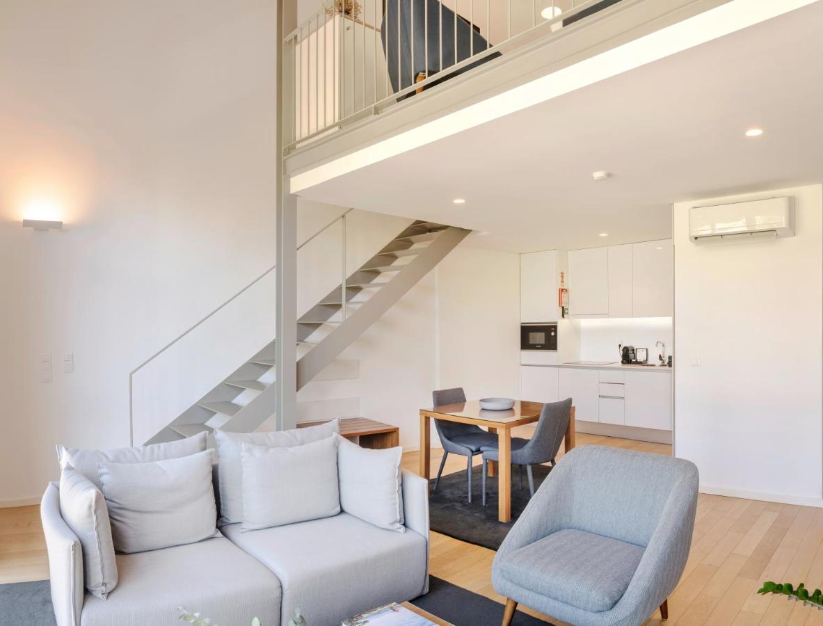 Premium duplex-loft met uitzicht op het zwembad