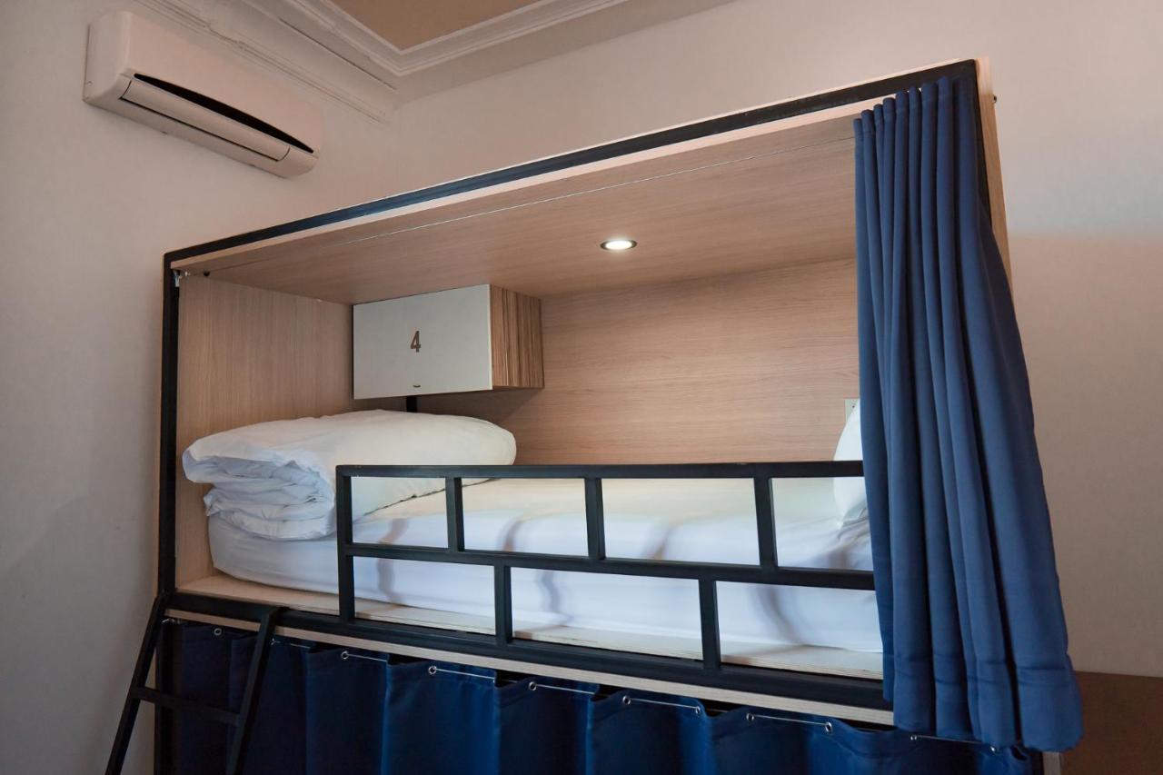Bunk Bed Female Dormitory Room