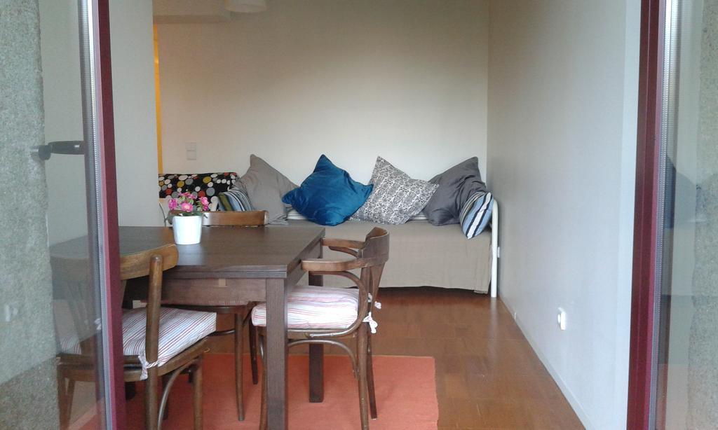 Studio with Balcony and Garden View,158049675:JPEG