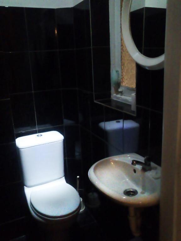 Standard Twin Room with Shared Bathroom