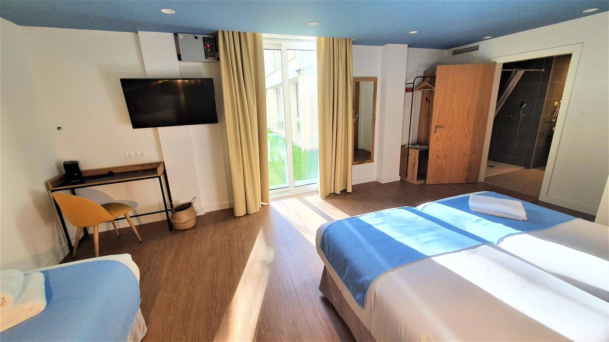 Triple Room with Garden View