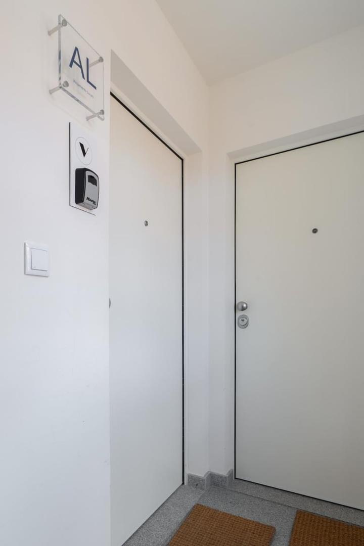 Apartment - Split Level,1609799767:JPEG