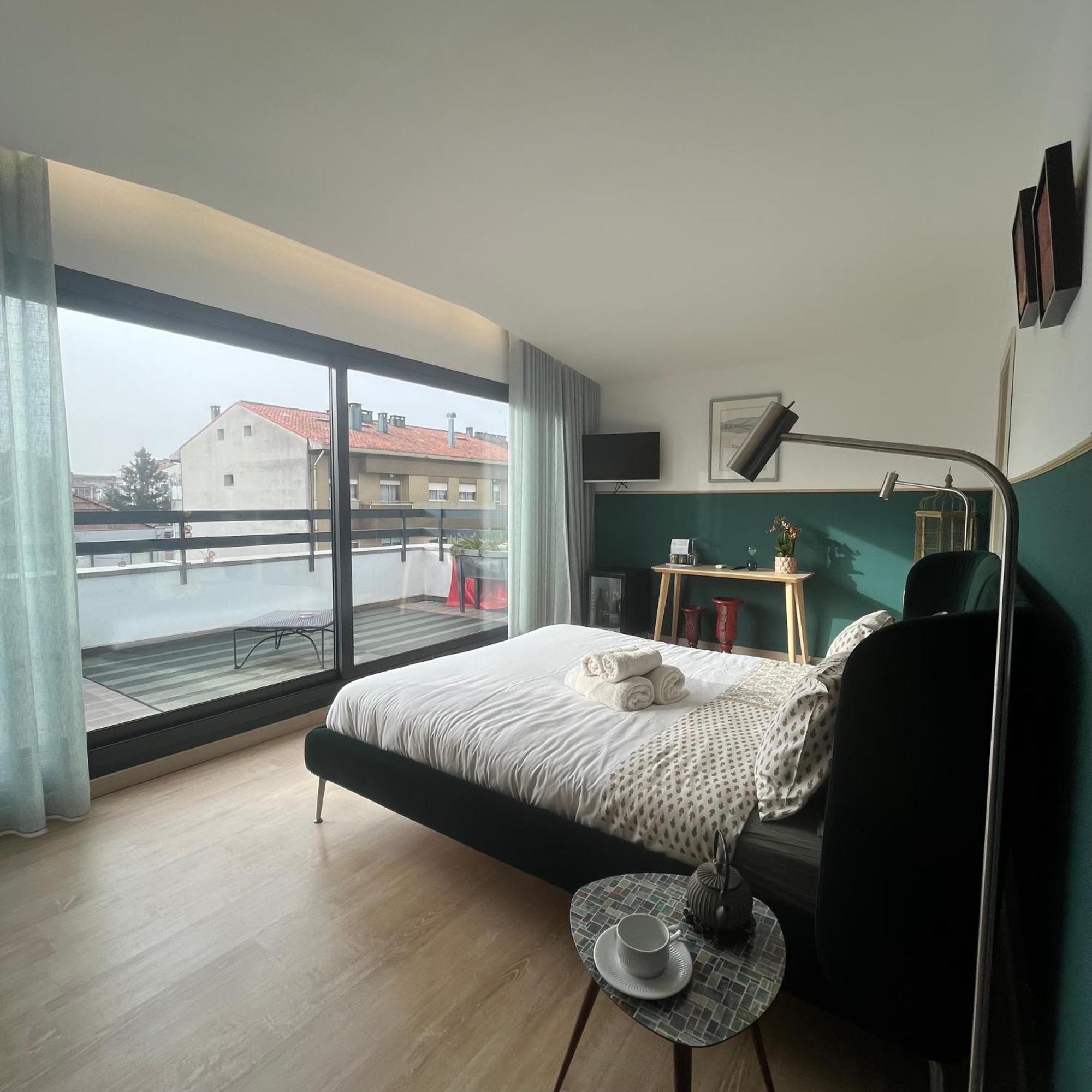 Queen Room with Balcony