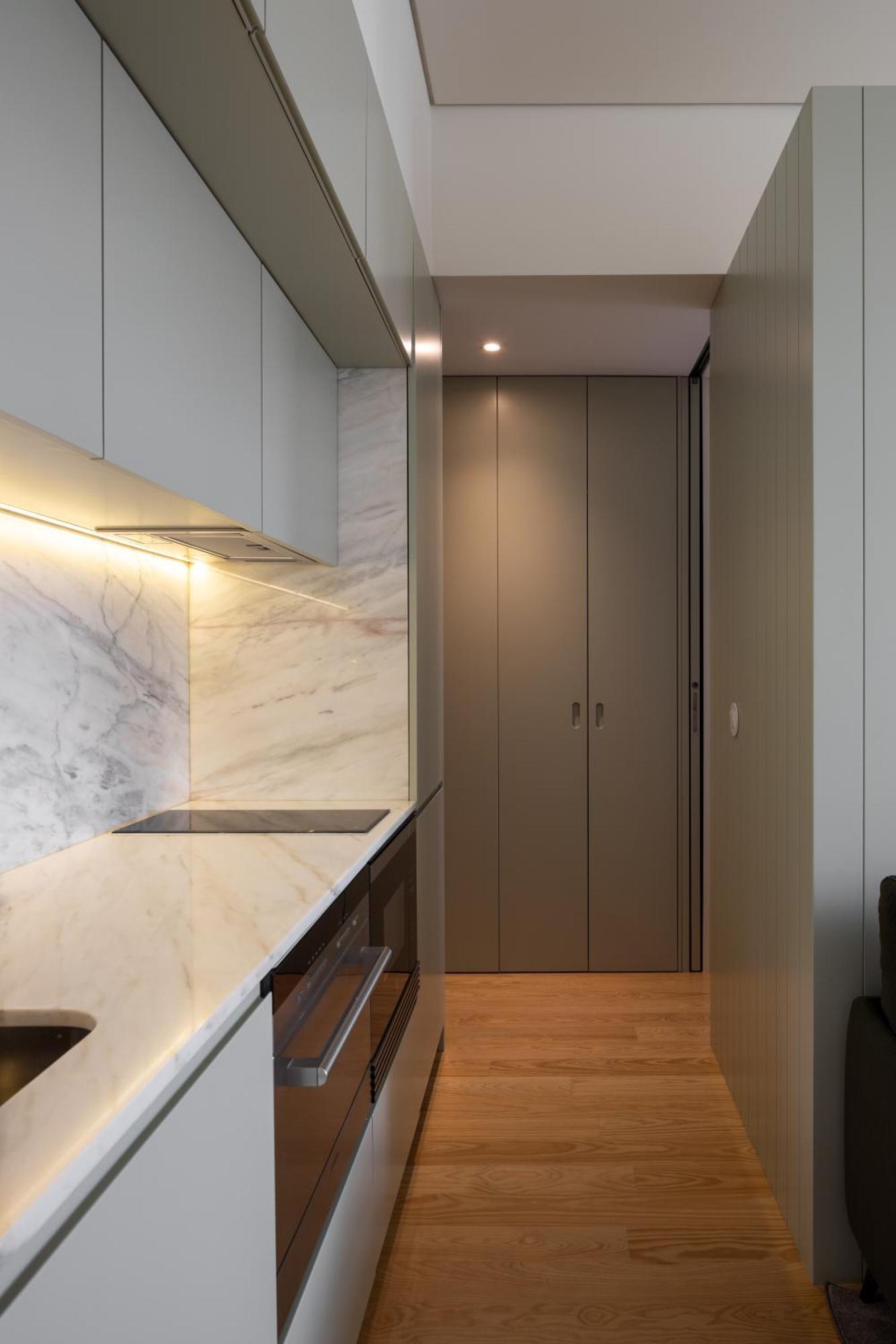 Superior One-Bedroom Apartment Balcony