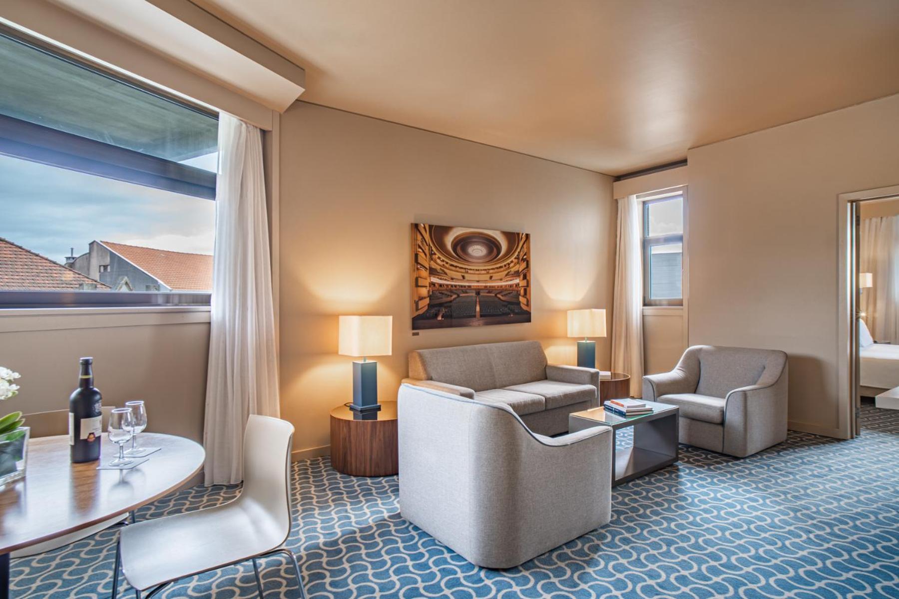 Comfort Suite,1670699451:JPEG