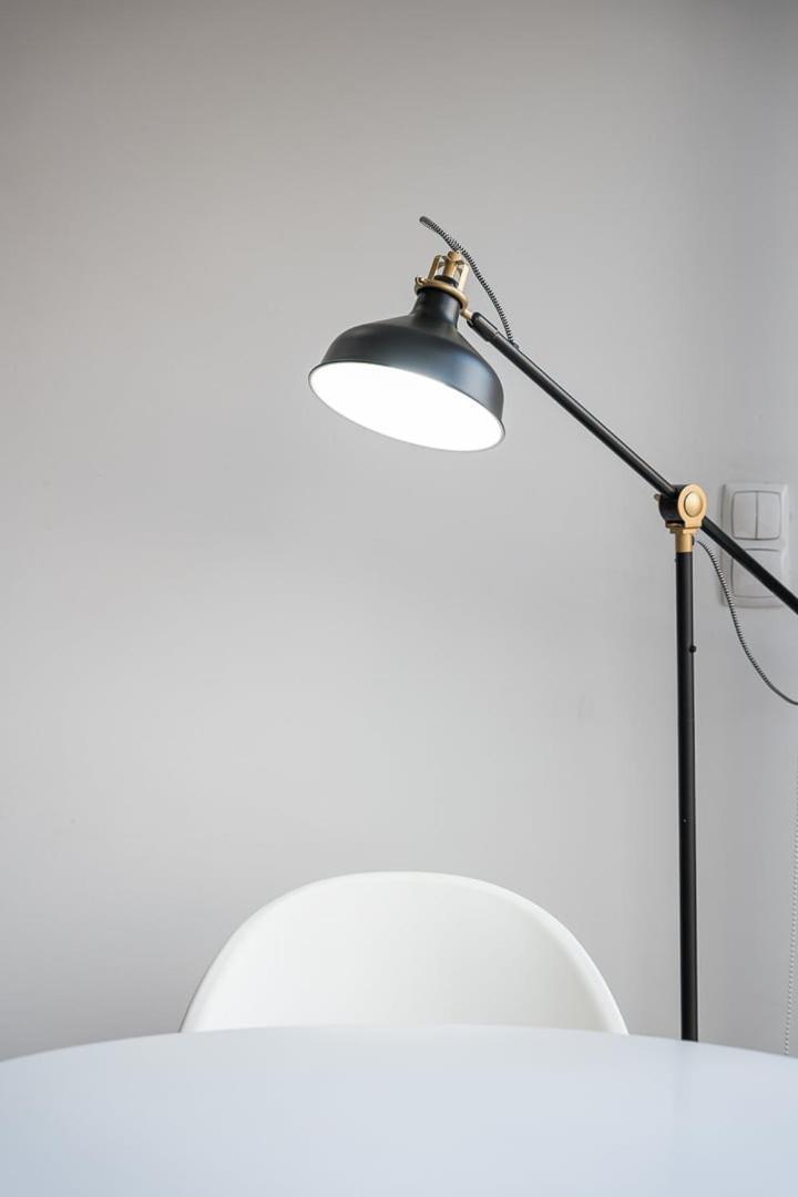 Studio,1747010181:JPEG