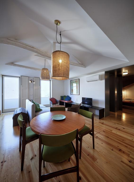 Penthouse Apartment,414617388:JPEG