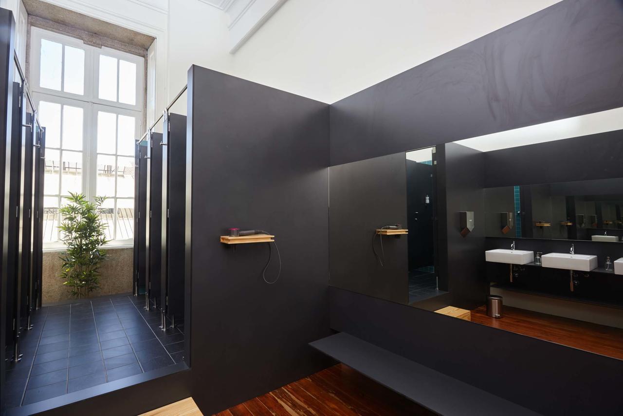 Zweibettzimmer mit Gemeinschaftsbad