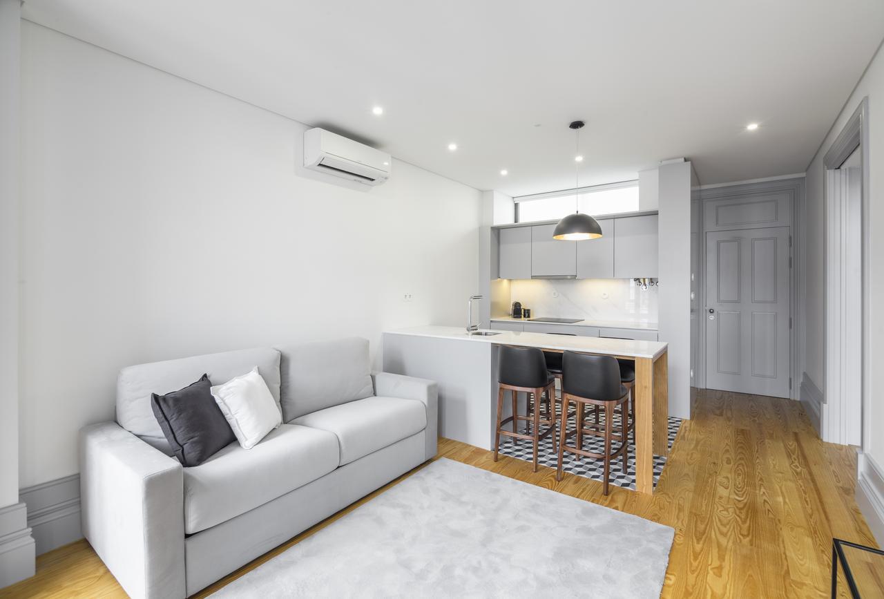One-Bedroom Apartment,660990621:JPEG