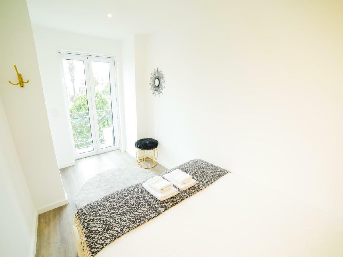 One-Bedroom Apartment Garden View