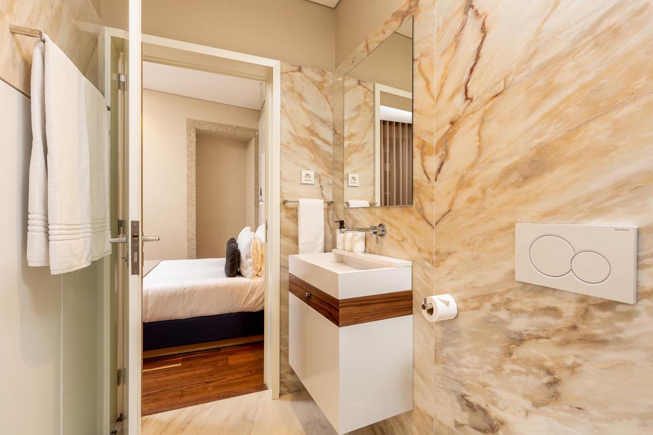 Apartamento de 1 Quarto com Varanda