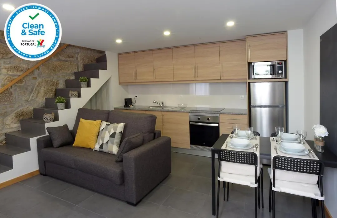 Oporto Memory Houses 7-1
