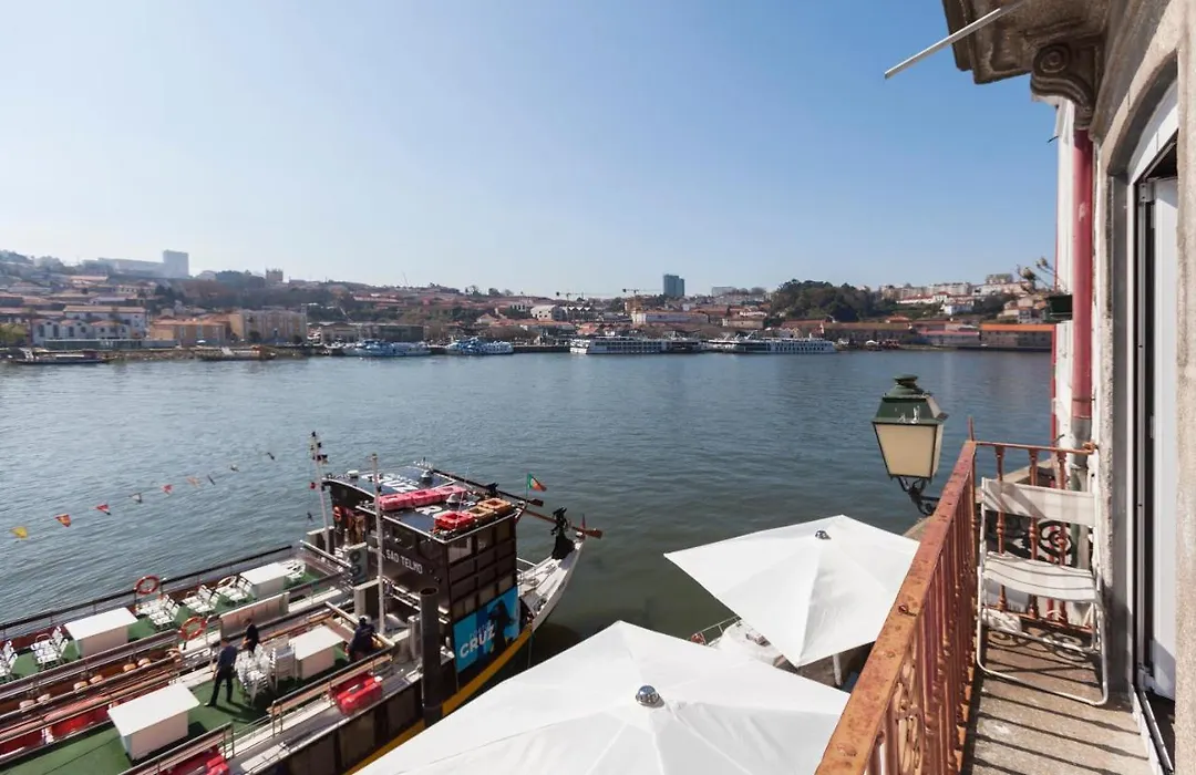 Go2Oporto - Ribeira Do Porto-1