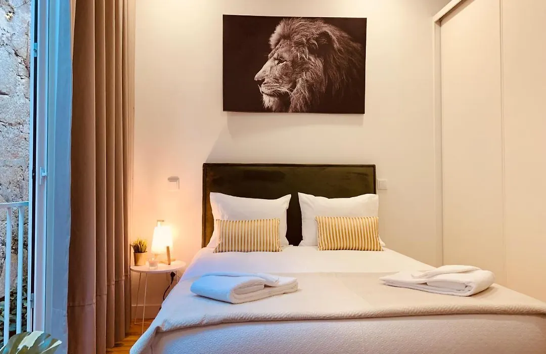 Santa Catarina Studio Porto Downtown - By Guestspa-1