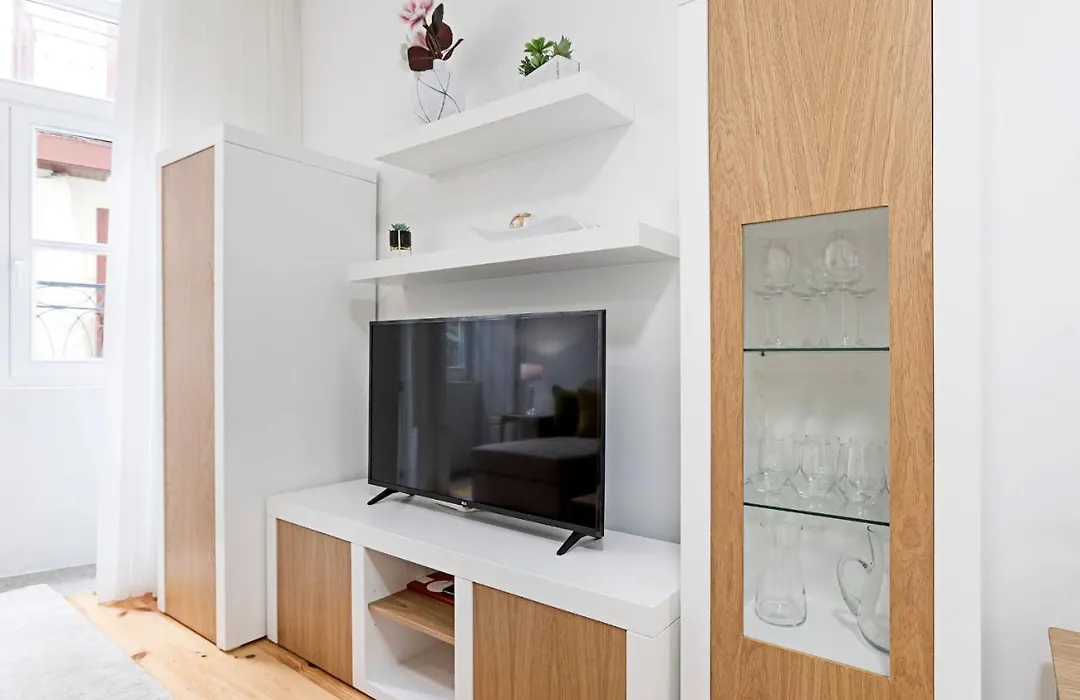 Lóios 1BR Flat Downtown by LovelyStay-1