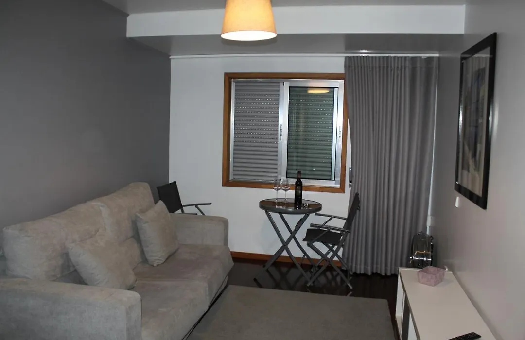 Oporto Grace City-1