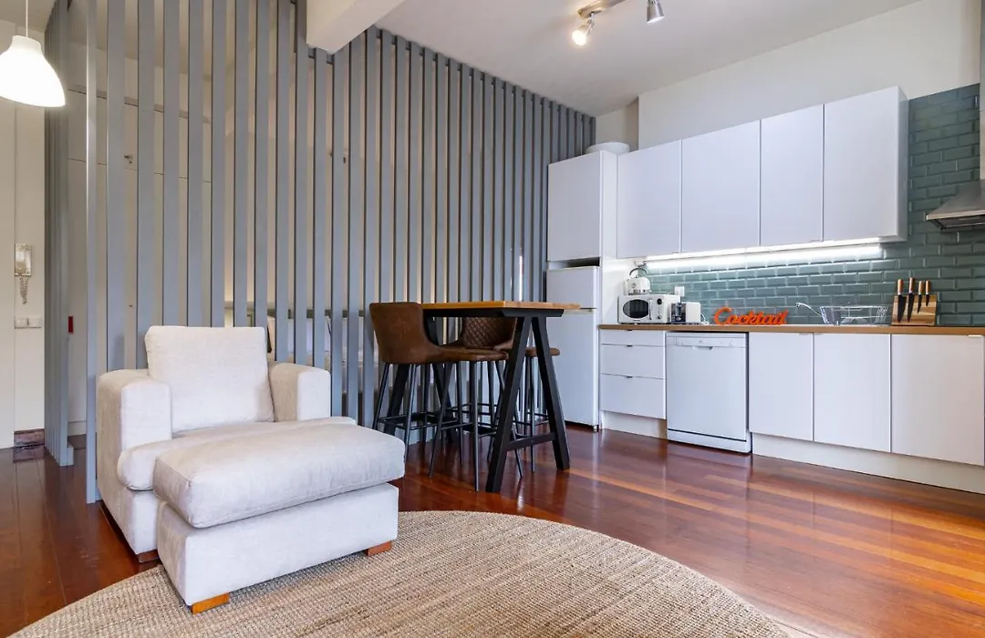 Bonjardim Deluxe Loft-1