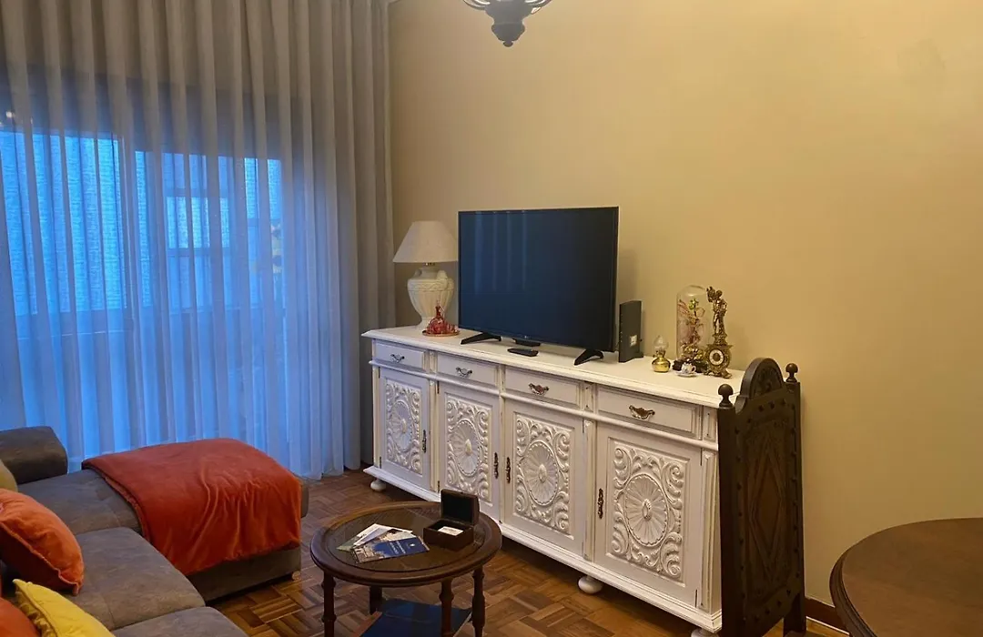 Art Gallery Apartment-1