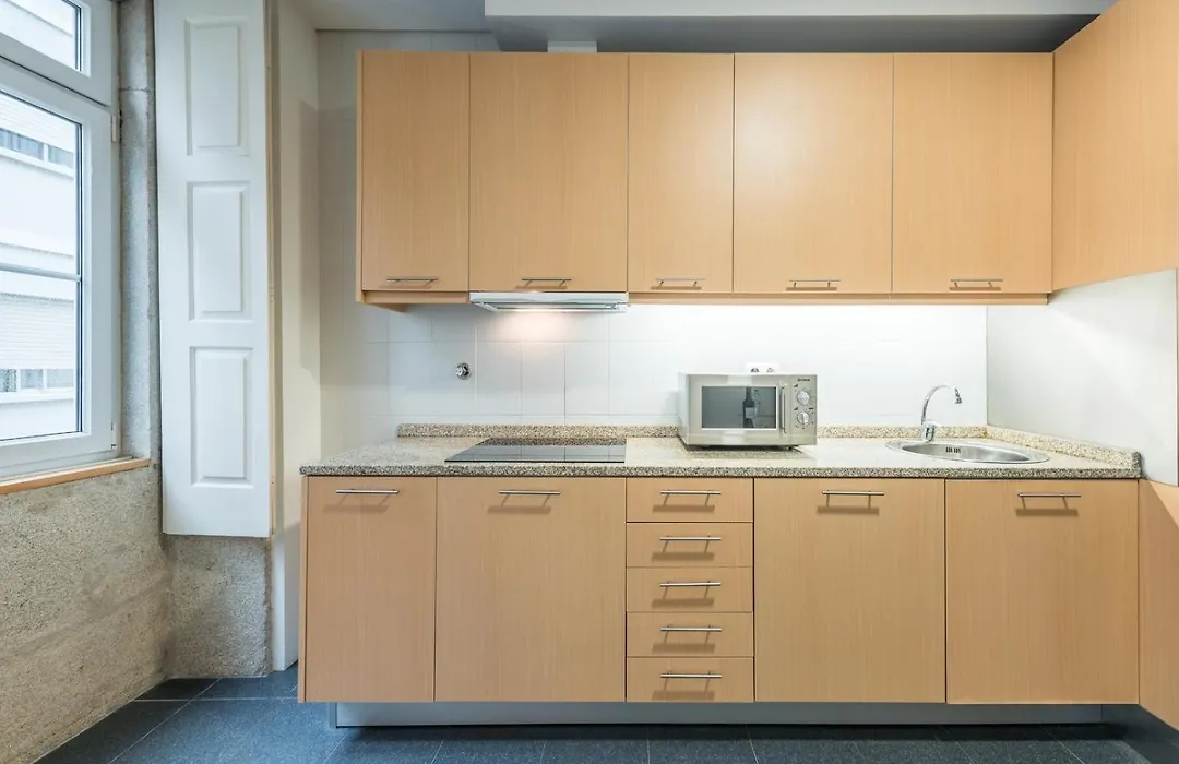 Guestready - Ao Coliseu-1