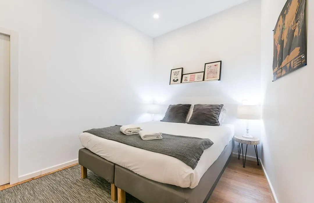 Guestready - Bella'S Downtown Apartment-1