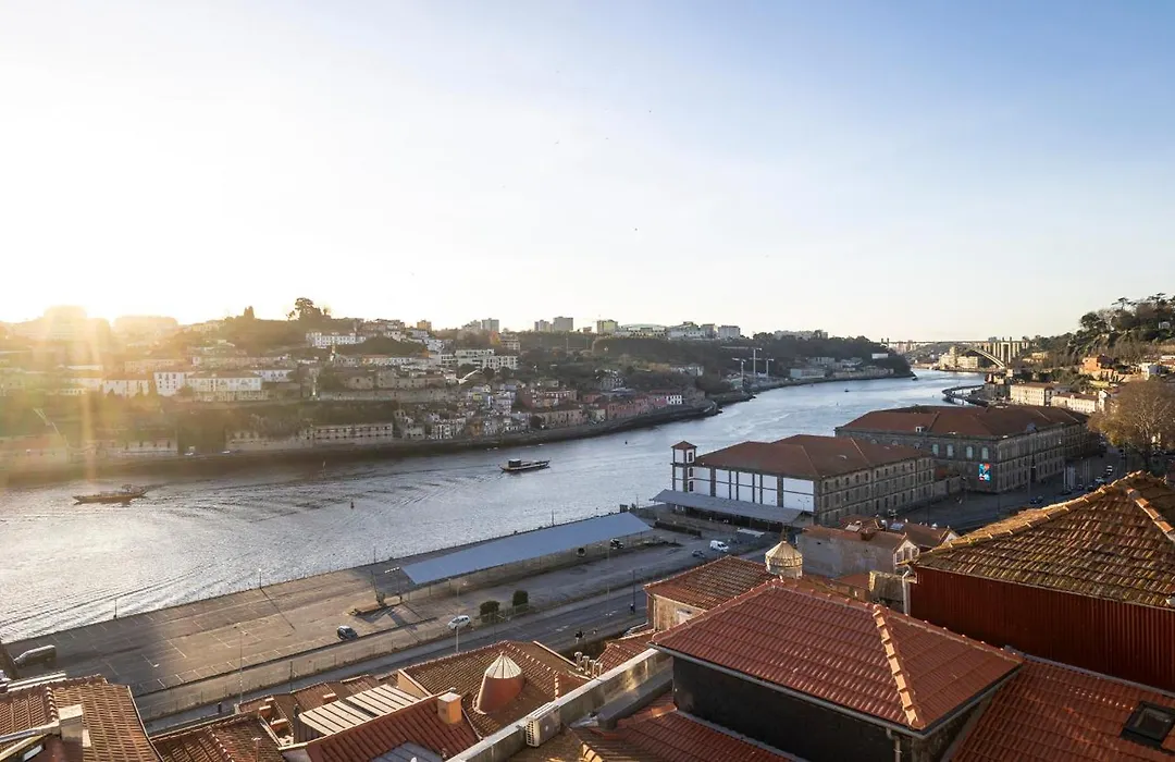 Authentic Porto House-1
