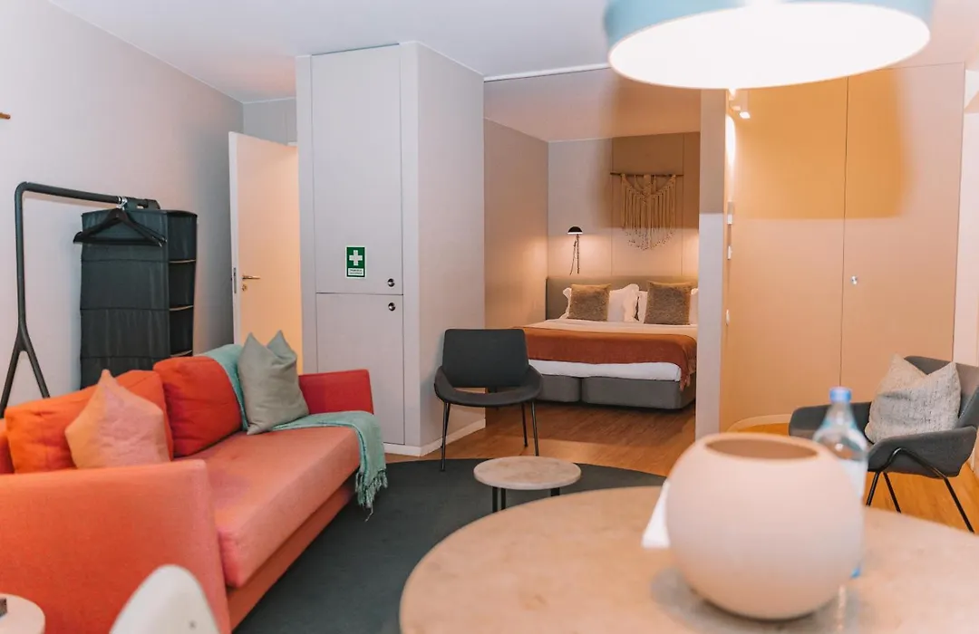 Oporto Serviced Apartments - Miragaia-1