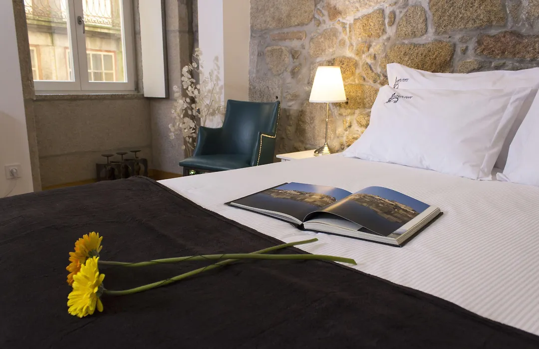 Authentic Porto Apartments-1