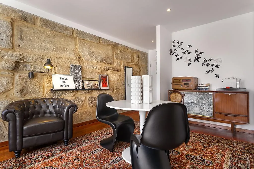Oporto Chic & Cozy Studio Apartments-1