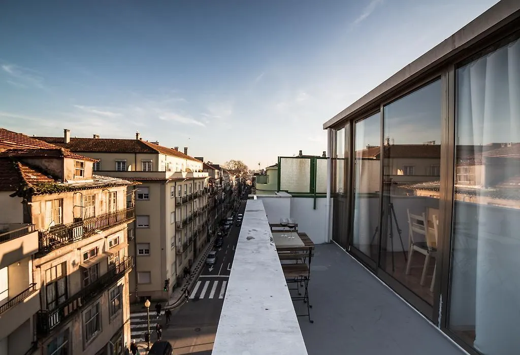 Oporto Guest Wine Experience Flat-1