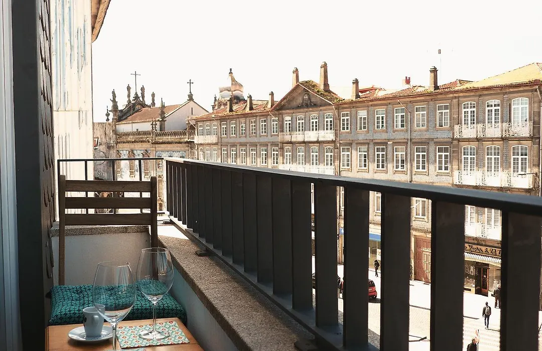 Carlos Alberto Balcony Apt-1