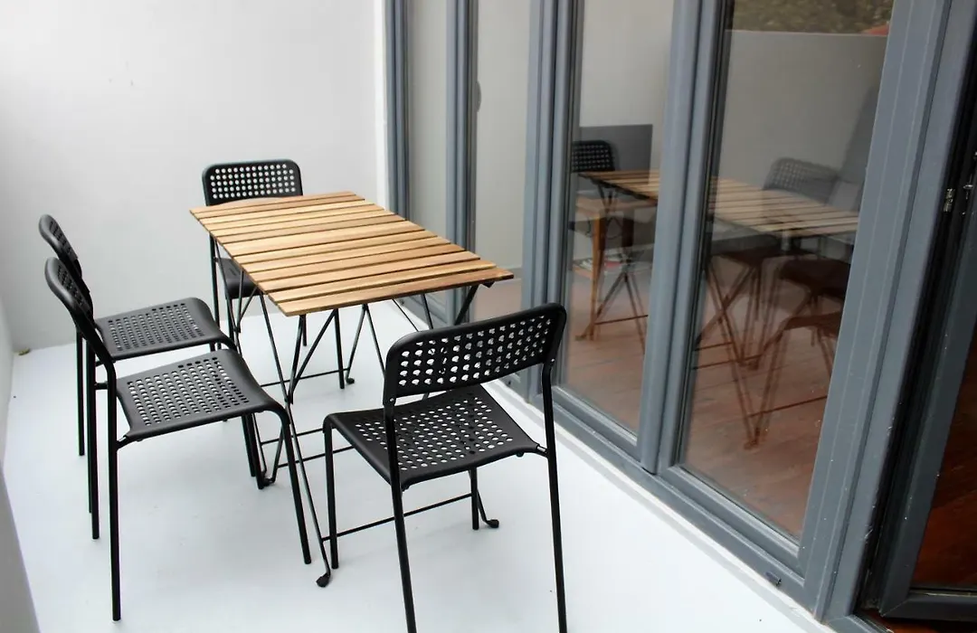 Bonjardim Flats - T2 Com Varanda-1