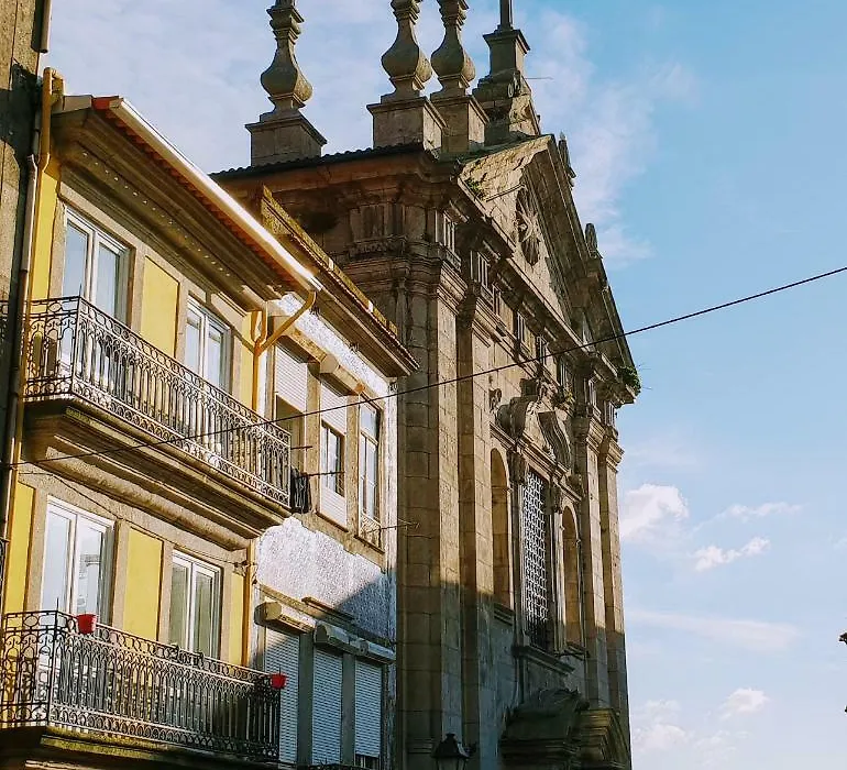Merc Porto Vitoria's Place-1