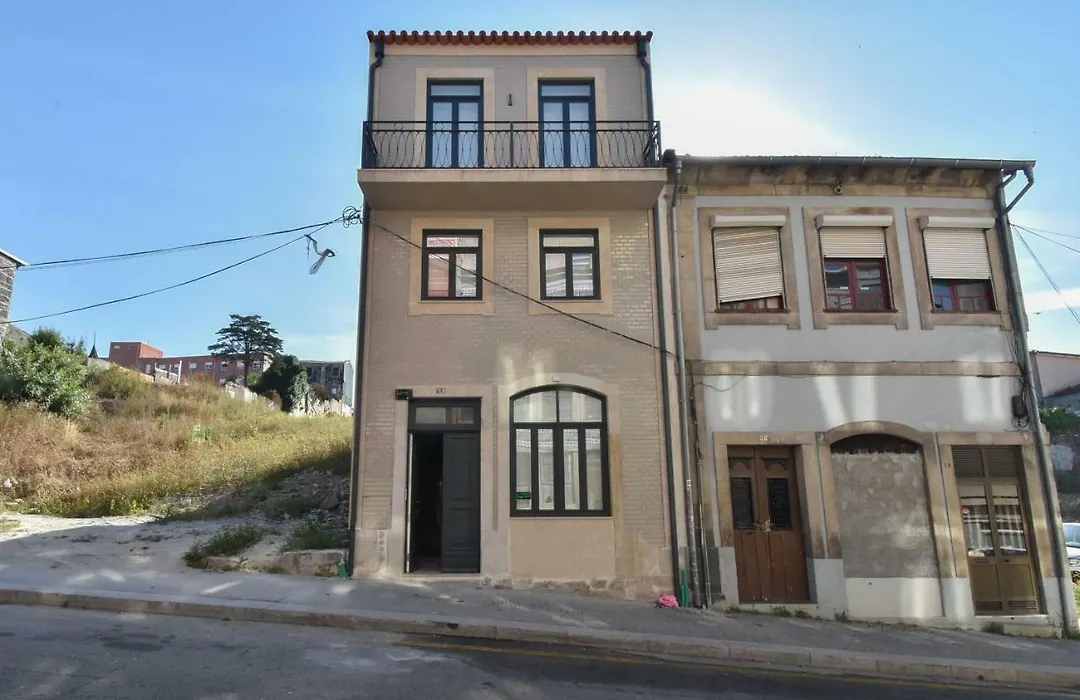 Oporto Cool - Fontainhas-1