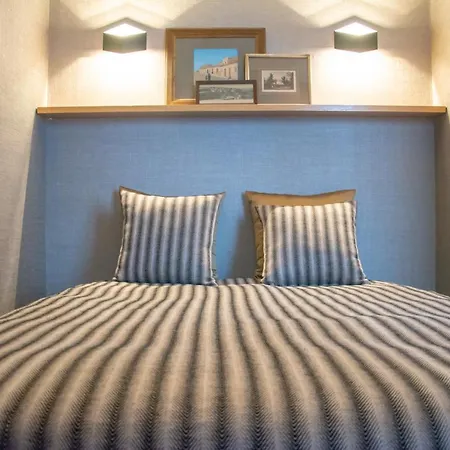 Apartment By The Sea-3