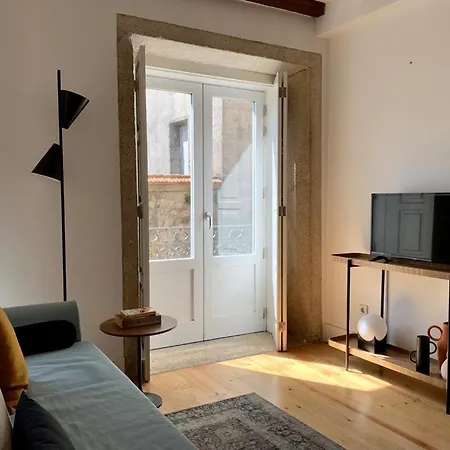 Oporto Chic&Cozy - São Bento da Vitória-3