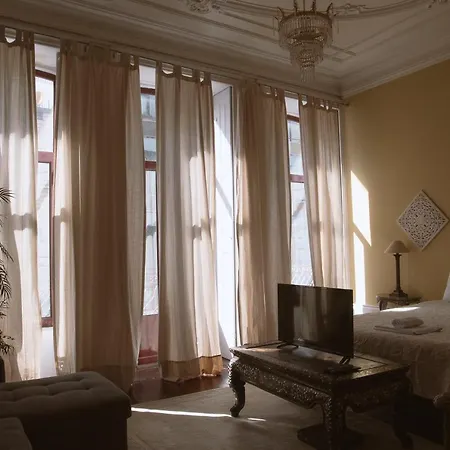 Vintage Home In Oporto Center-2