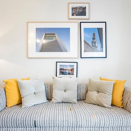 2Br Flat In Bonfim W/ Ac & Balcony By Lovelystay-3