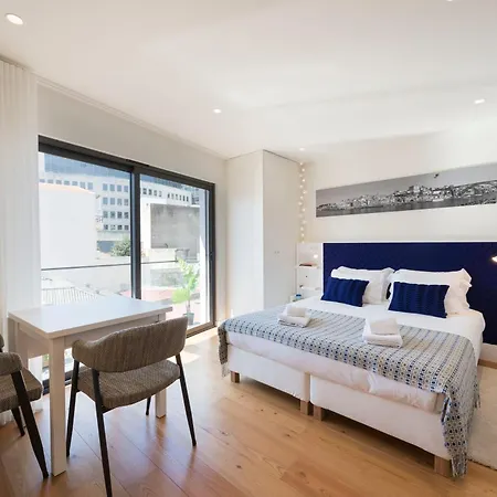 Lovelystay - Heart Of D. Pedro Apartments IV-2
