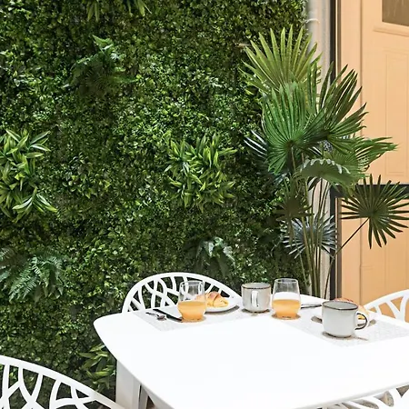 Lóios 1BR Flat Downtown by LovelyStay-3