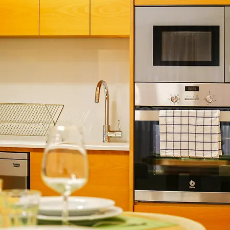 Spot Apartments Trindade-3