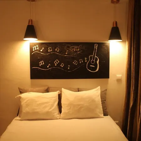 Apartment Art Jazz Music-3