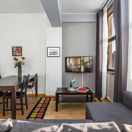 Oporto Poem Studio - Fully Equipped Property-2
