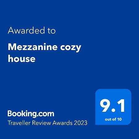 Mezzanine cozy house-2