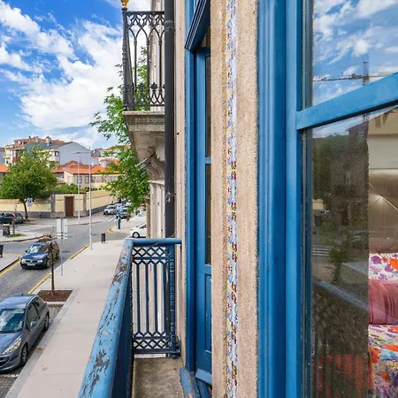 Charming Porto Gem Metro Balcony Central Location-2