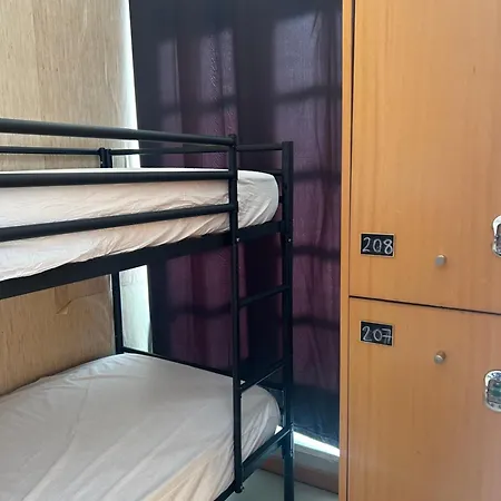 Hostel Market-2