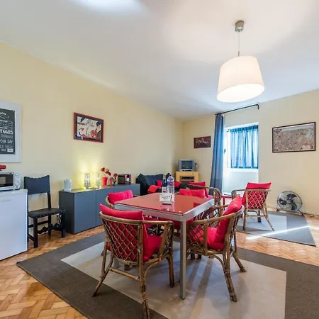 Guestready - Minimalistic Studio Downtown-3